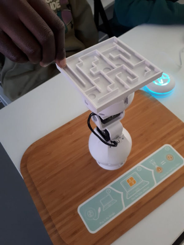 Fable Shape Robotics