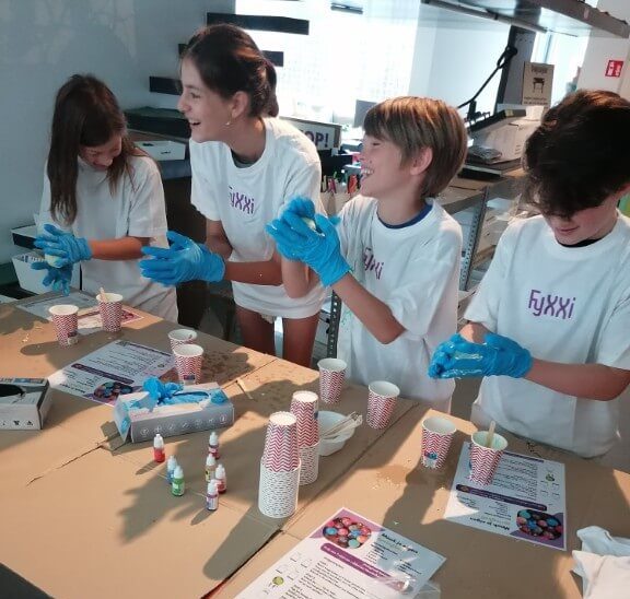 Paaskamp: MakerQuest: Game edition. Van 6/04 tot 10/04 (+9 jaar)